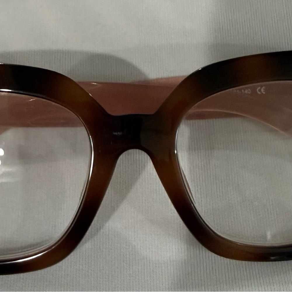 Brown Oversized Glasses